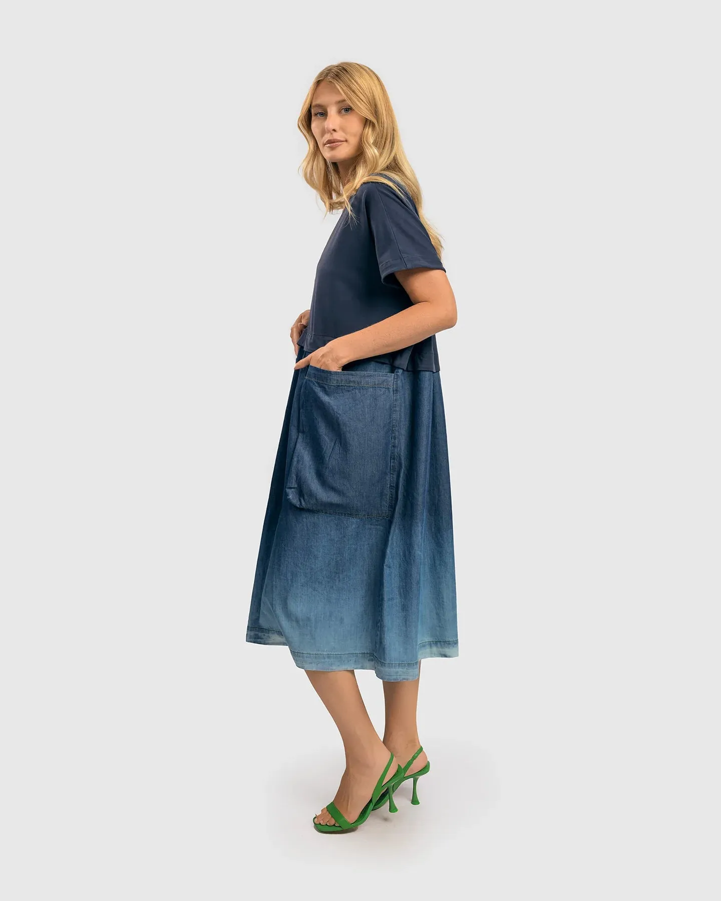 7SD143D SARI OMBRÉ POPOVER DRESS
