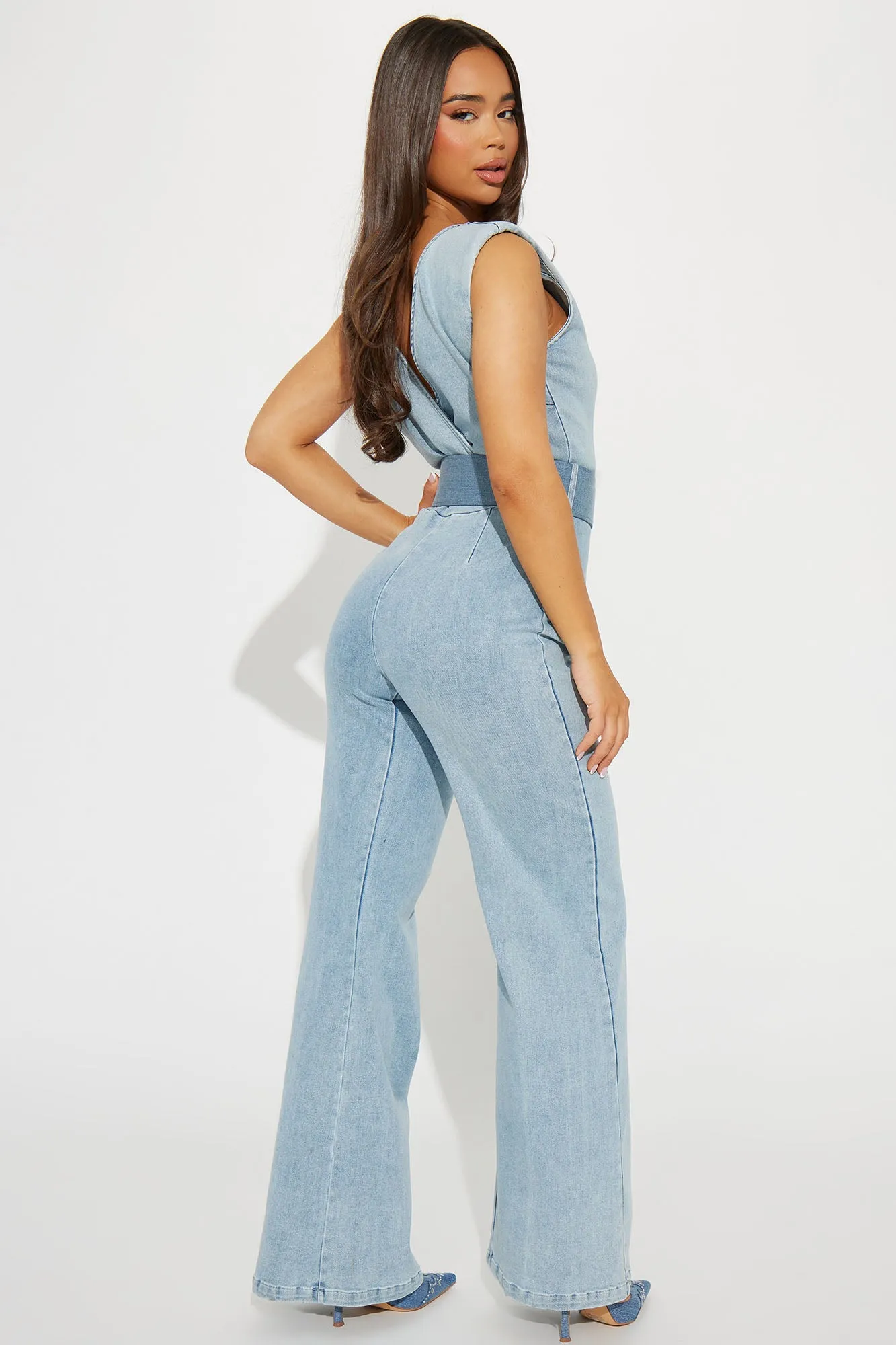 Amora Denim Jumpsuit - Light Wash