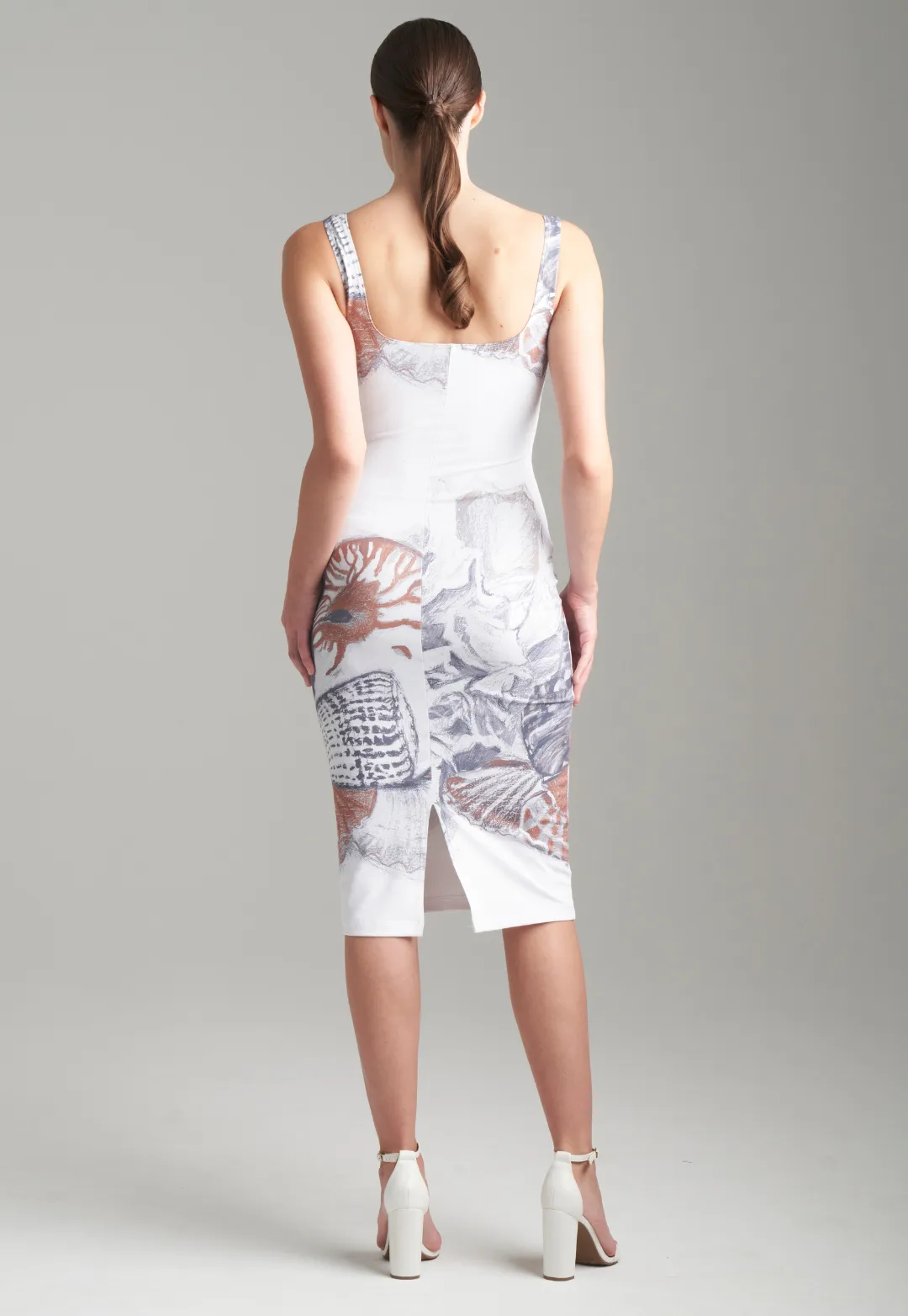 Caterina Short Stretch Knit Dress in Shellscape