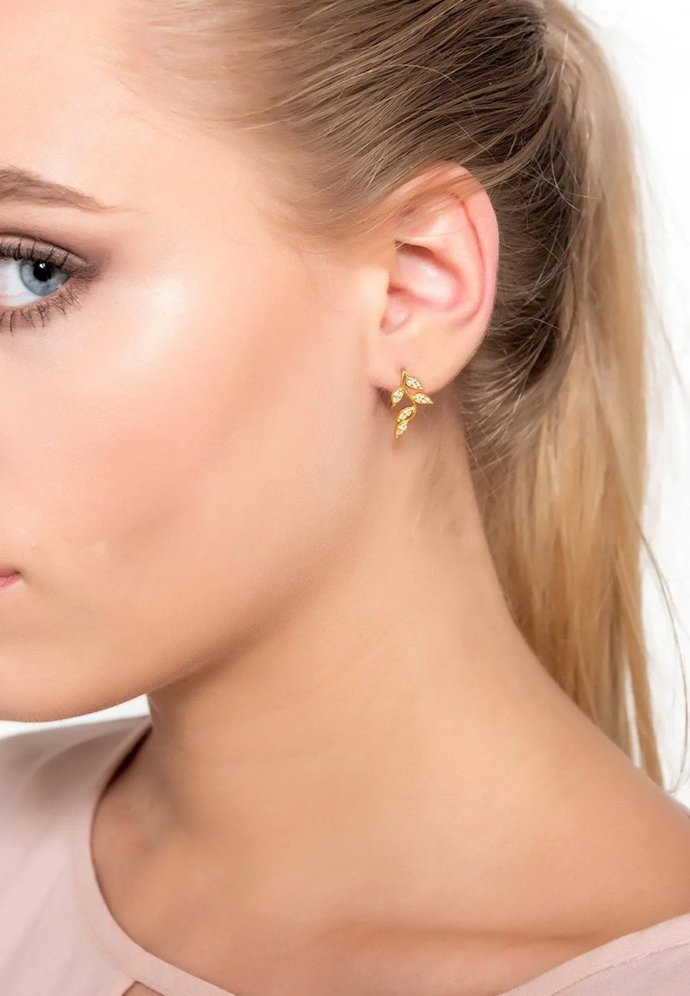 Diamond Leaf Ear Climber Gold