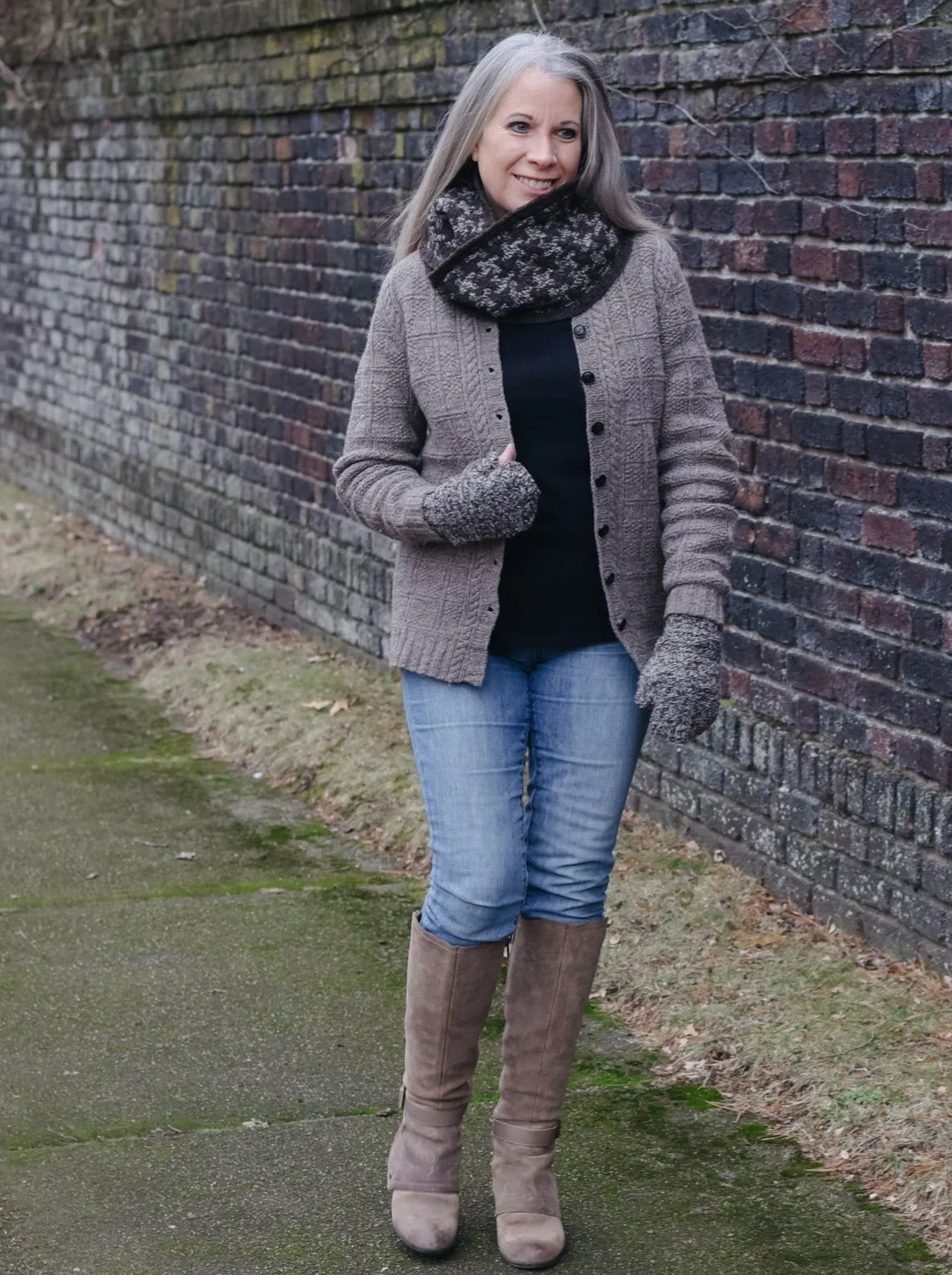 Horn of Plenty Cowl <br/><small>knitting pattern</small>