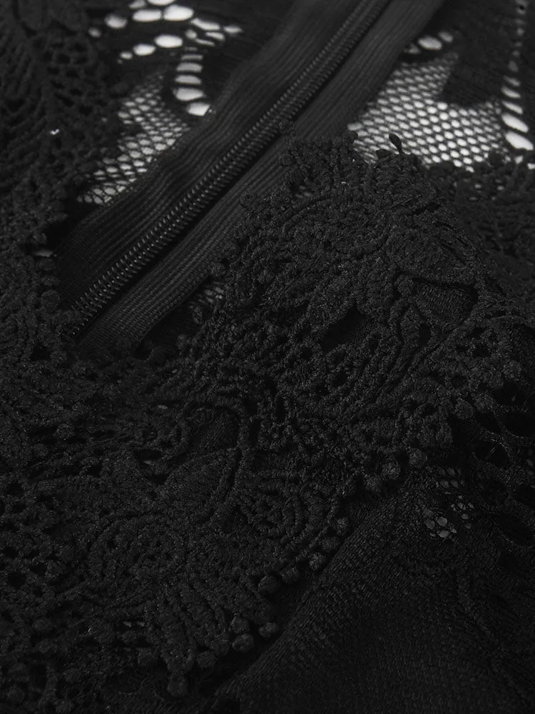 Lace V Graceful Neck Belt Jumpsuits