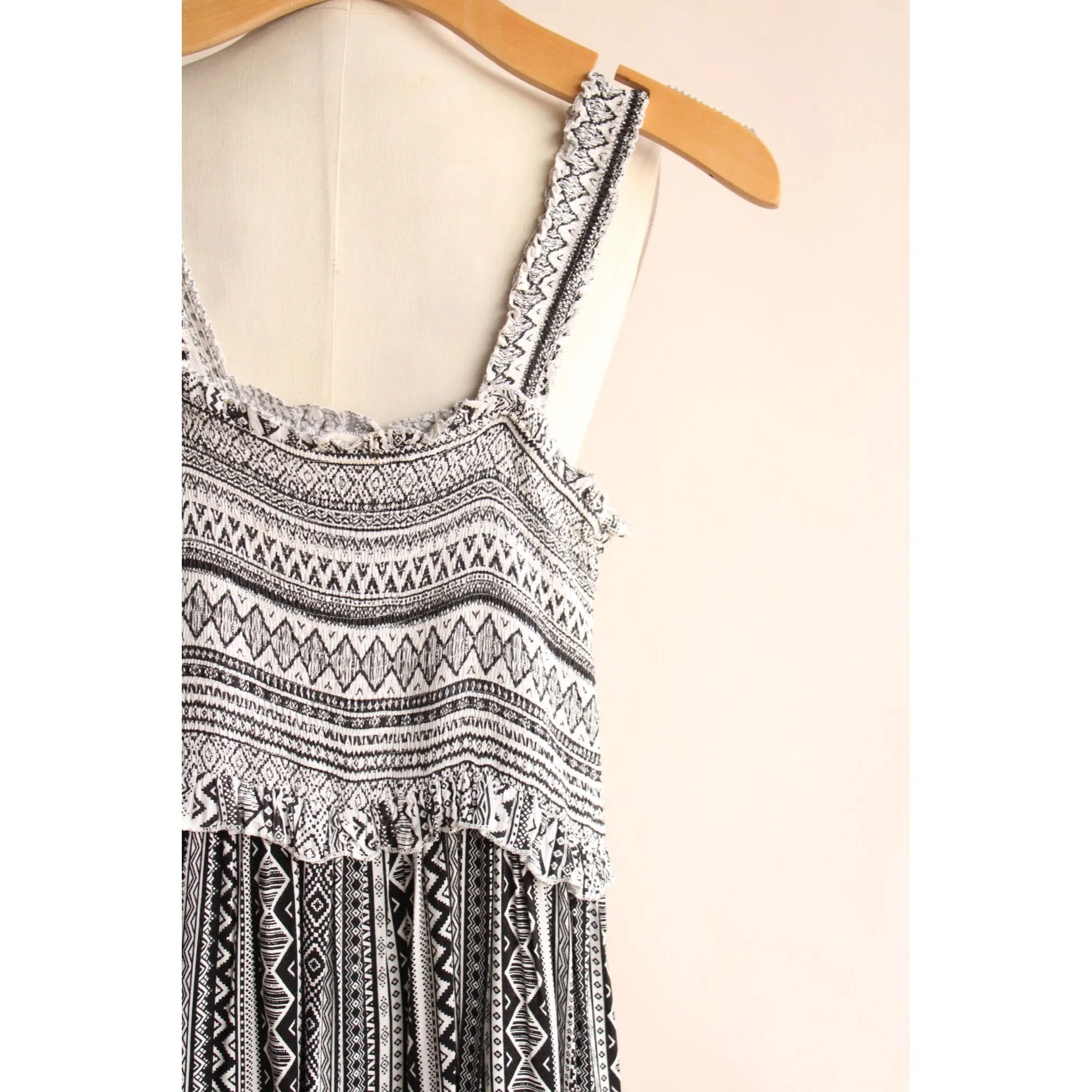 Millibon Womens Jumpsuit, Size L, Black and White, Pockets, Wide Legs, Stretchy Top