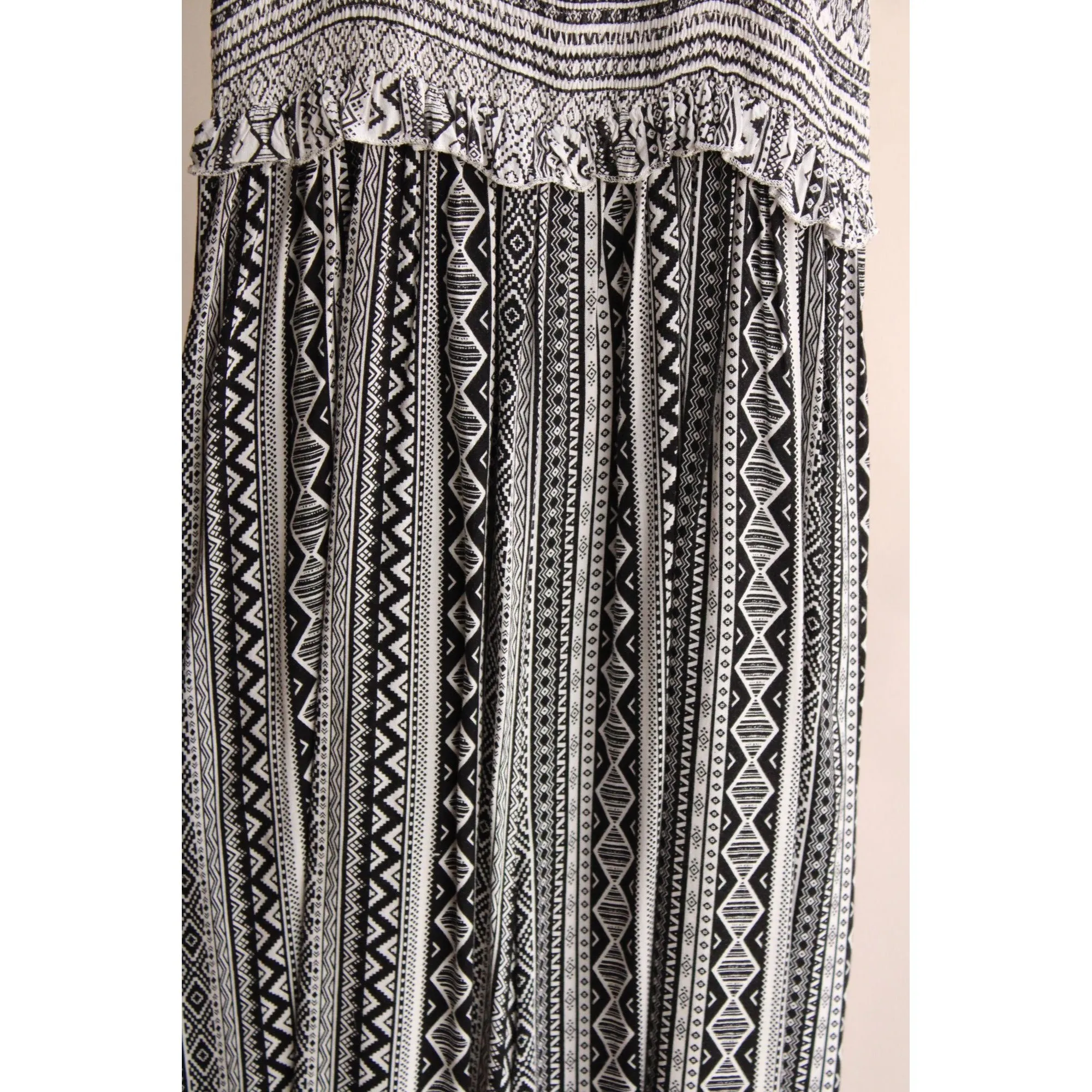 Millibon Womens Jumpsuit, Size L, Black and White, Pockets, Wide Legs, Stretchy Top
