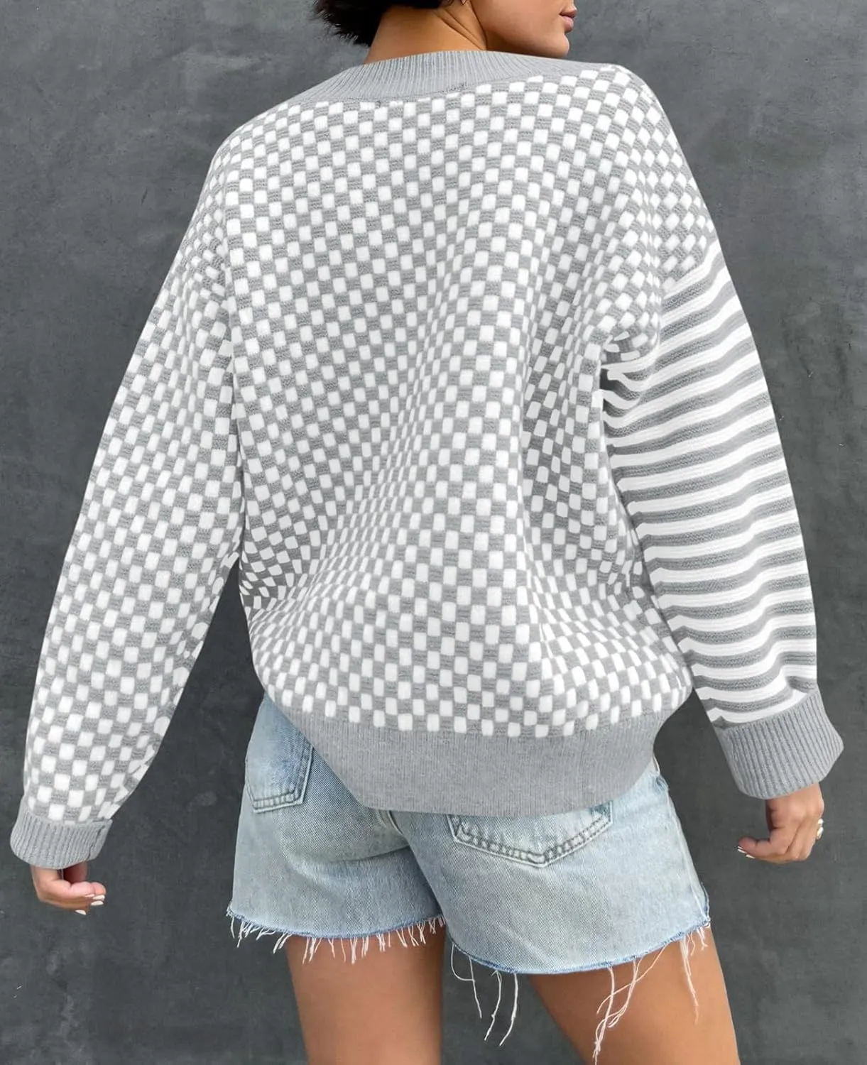Saodimallsu Womens Checkered Striped Sweater V Neck Long Sleeve 2024 Fall Trendy Loose Knit Cozy Pullover Tops
