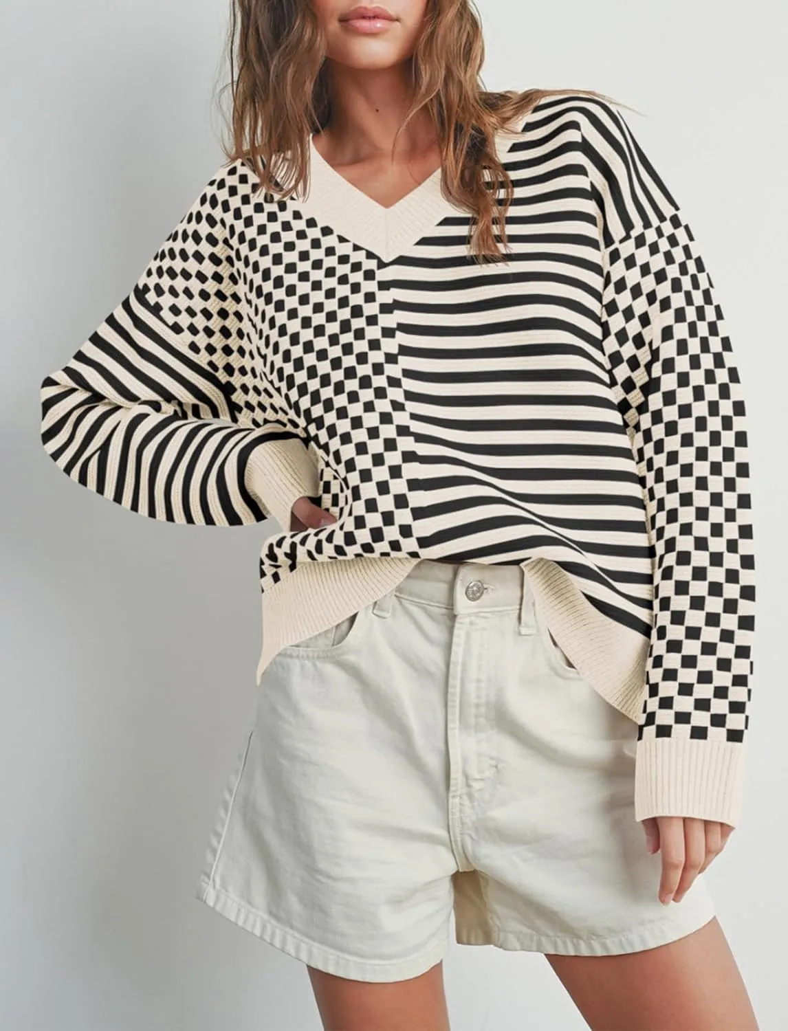 Saodimallsu Womens Checkered Striped Sweater V Neck Long Sleeve 2024 Fall Trendy Loose Knit Cozy Pullover Tops