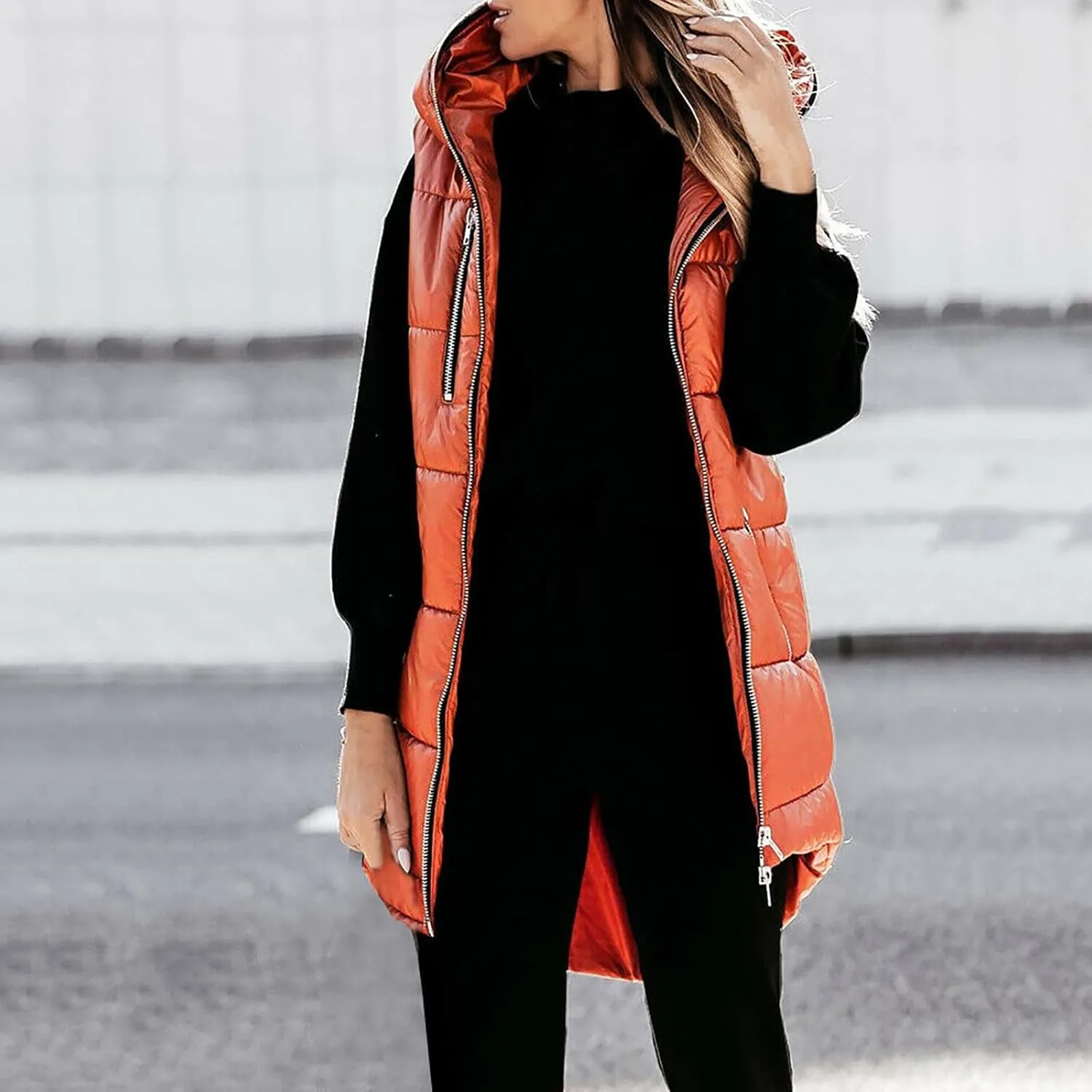 Women's Long Quilted Vest Hooded Full-Zip Sleeveless Down Coat Outwear With Pockets 2024 Winter Warm Padded Jacket